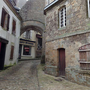 quimperlé ville médiévale